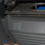 Zusätzliche Steckdose ( 230 V ) in der Sitzkonsole